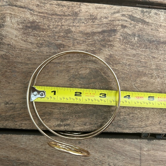 Gold Spiral Bangle Armlet Arm Jewelry Metallic Upper Arm Cuff Bracelet Bangle - Picture 8 of 8